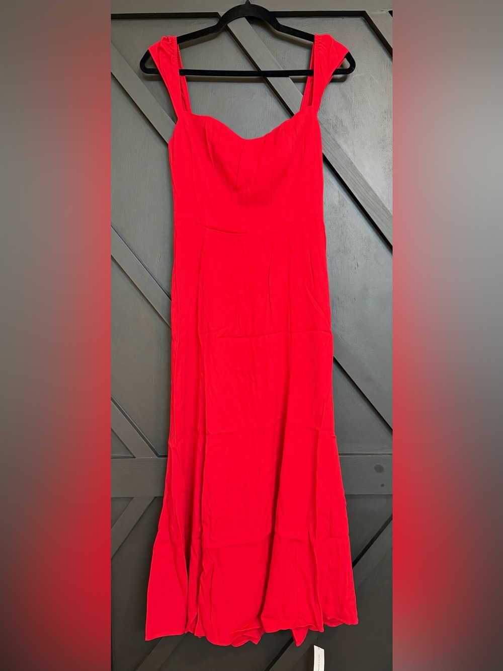 NWT Reformation Bryson Dress in Cherry Red, Size 6 - Picture 6 of 15